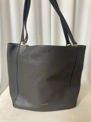 未使用級キャサリンハムネット トートバッグ レザーシボ革 肩掛A4自立