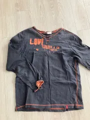リーバイスTシャツのサムネイル