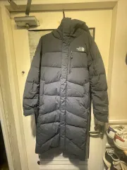 THE NORTH FACE ザノースフェイス ブラック ダウンジャケット ロング丈