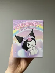 可愛いクロミフィギュア (クッションに横たわるクロミ)