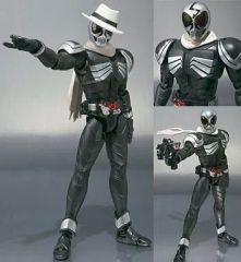 [중고] 피겨 SHFiguarts 가면 라이더 스컬 크리스탈 [가면 라이더 × 가면 라이더 오즈 & 더블 feat. 스컬 MOVIE 대전 CORE]