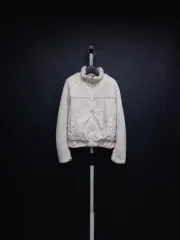 DESCENTE 秋冬 ブークレビション キルティングアウター 55 44のサムネイル