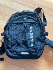 新品タグ付】ニューバランス リュック 32L 超軽量550g ブラック - メルカリ