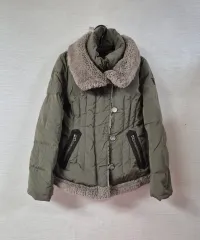 GUESS ファー ダックダウン アウターのサムネイル