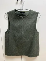 COS ウール ベスト (조끼) 34(S)サイズのサムネイル