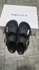 Alexander McQueen サンダル ブラック 40サイズ (正規品)のサムネイル