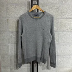 トミーヒルフィガー ニット セーター S (nn126 長袖 Tシャツ