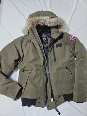 正規品 Canada Goose(カナダグース) アウターのサムネイル