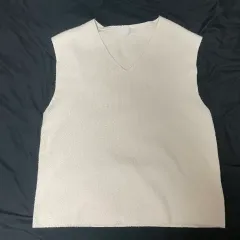 COS ニッティド コットンミックス ベスト Lのサムネイル