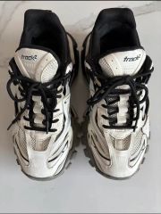 BALENCIAGA track2 スニーカー ホワイト/ブラック 42 - メルカリ