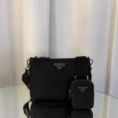 OS PRADA プラダ三角ロゴ ナイロン ポーチ クロスバックのサムネイル