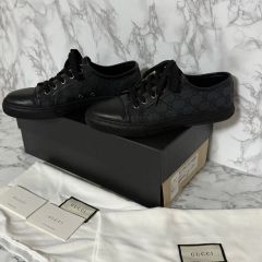GUCCI グッチ レザー スニーカー ブラック GG サイズ8 27㎝ 黒 - メルカリ