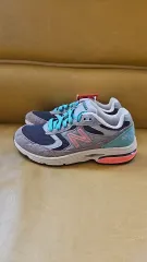ニューバランス スニーカー 225