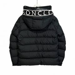 モンクレール ダウン【MONCLER☆22/23AW】CECAUD - メルカリ