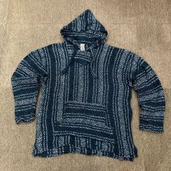 うさとの服 フード付きアウター厚手 気前よく手放します(笑) 早いもの