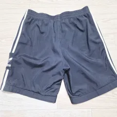 アディダス ハーフパンツ (ユニセックス)