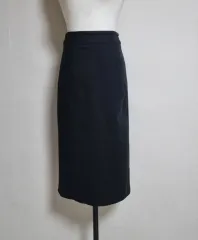ブラックストレッチロング丈スカート