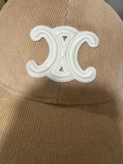 CELINE トリオンフ刺繍 ベースボールキャップ ベージュ - メルカリ