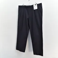 UNIQLO / ドライツータックパンツ