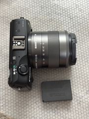 SONY α5100 ダブルズーム 16-50・55-210 SD付 SONY α5100 ダブルズーム 16-50・55-210 SD付 - メルカリ