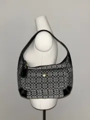 Coach black basic Shoulder Bag