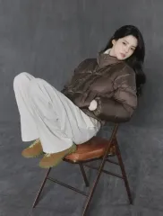 FILA フィラ 25FW フルイドフロー ダウン ブラウンのサムネイル