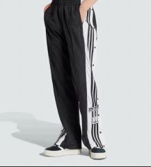 adidas トラックパンツ ブラック ホワイト フリル JZ6778 - メルカリ
