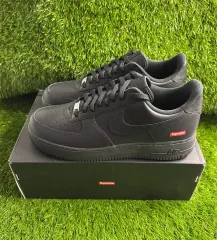 (300) NIKE × Supreme エアフォース 1 ロー ブラック