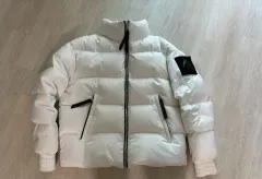 MOOSE KNUCKLES ムースナックルズ 白 パファー ダウンのサムネイル
