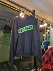 Versace Mサイズ ロゴ レタリング 起毛 スウェットのサムネイル