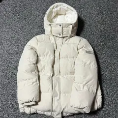 BRUNELLO CUCINELLI(ブルネロクチネリ) ダウン 正規品のサムネイル