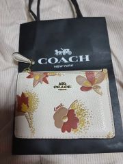 COACH☆新品】スモール ジップ アラウンド☆ウィズ フローラル☆花柄