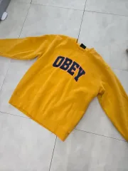 OBEY オベイ イェロー スウェット Tシャツのサムネイル