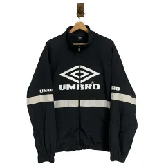 umbro アンブロ ビックロゴ ウィンドブレーカー ジップアップ ジャケット 100