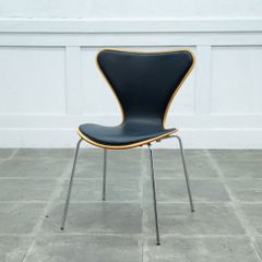 正規品 Fritz Hansen セブンチェア 3107 名作 椅子 フロントパディング