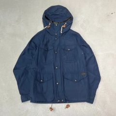 FJALL RAVEN iceland Anorak W S singi 紺 - メルカリ