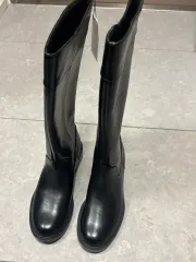 ZARA ブーツ
