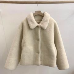 【OUNCE】noel fur jacket/ファージャケット 韓国 OUNCE】noel fur jacket/ファージャケット 韓国 - メルカリ
