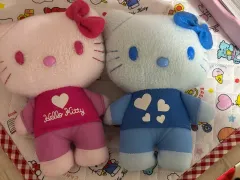 クラシック hello kitty(ハローキティ) ぬいぐるみ ピンク ブルー ハート 服 まとめ