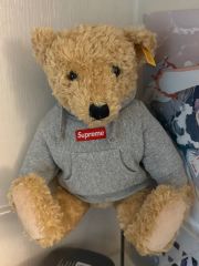 専用 StteiffBear シュプリーム パーカー くま ぬいぐるみ - メルカリ 専用 StteiffBear シュプリーム パーカー くま ぬいぐるみ - メルカリ