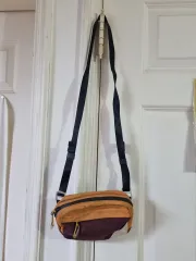 アクネ ミニバックのサムネイル