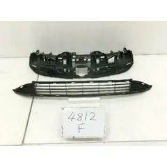 30年 プリウス DAA-ZVW50 フロントバンパー インナーグリル上下 53112-47240 53101-47030 207521 4812のサムネイル