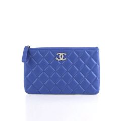CHANEL コスメティックポーチバッグ キルティング ブルー - メルカリ
