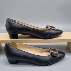 専用✨美品✨ペリーコ PELLICO LUNETTA パンプス 黒ポインテッド