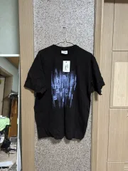 新品/タグ付き ディスイズネバーザット ペインティング 半袖Tシャツのサムネイル