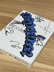 VKDW アートブック サイン入り VKDW アートブック サイン入り - メルカリ