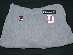 斗山ベアーズ FILA 裏起毛パーカーのサムネイル