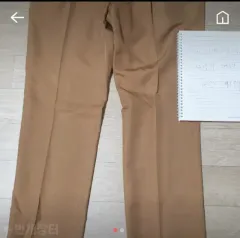 FENDI フェンディ ベージュ キャメル パンツ スラックス トラウザー 50サイズ 32 34 36のサムネイル