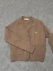 Maison Kitsuné ラムウール カーディガン ピーチベージュ xsのサムネイル