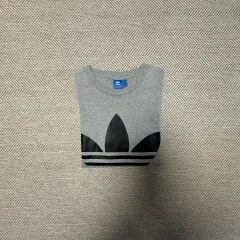 ADIDAS originals Tシャツ